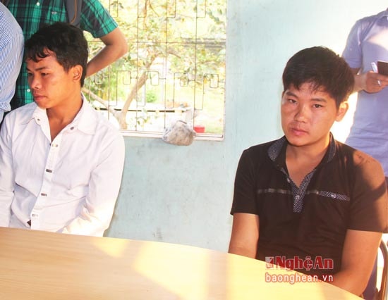Hai trong số 3 nạn nhân thoát nạn trong vụ ngạt khí. Những người này đều quê ở Nghệ An.