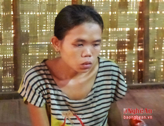 Xeo Thị Chói mang theo bệnh tật trở về địa phương sau 1 năm lao động tại bãi vàng tỉnh Quảng Nam