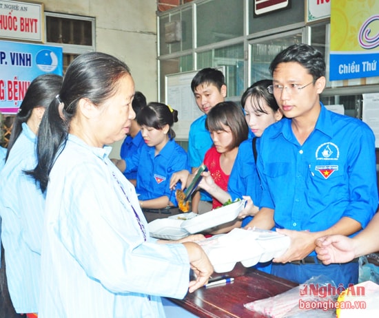 Cán bộ Thành đoàn Vinh duy trì 