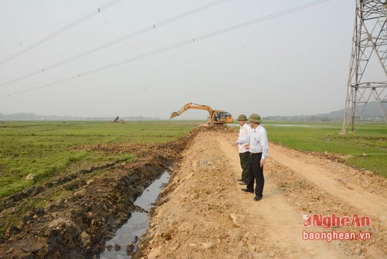 Hạ tầng giao thông, thủy lợi tại cánh đồng Giớt đã và đang được đầu tư để đảm bảo sản xuất cho nhân dân