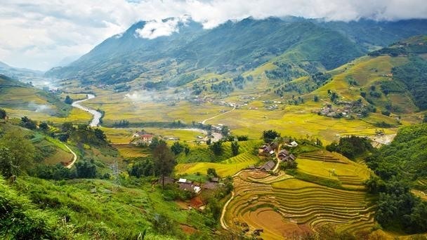 Việt Nam có nhiều lợi thế để phát triển ngành du lịch. Ảnh:  Matt Munro