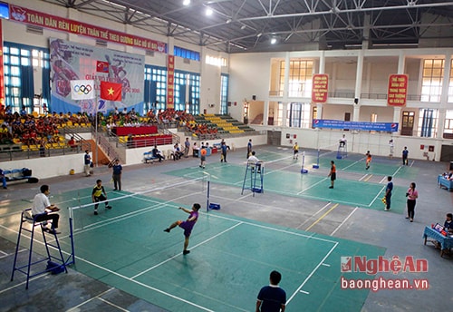Các trận đấu diễn ra sau Lễ khai mạc.