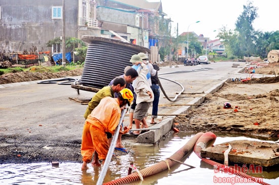 Lắp đặt hệ thống điện ngầm tại dự án hạ tầng đô thị Vinh (phường Quán Bàu-TP Vinh)