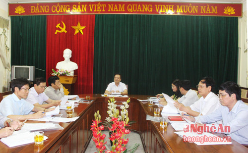 Toàn cảnh cuộc họp. 