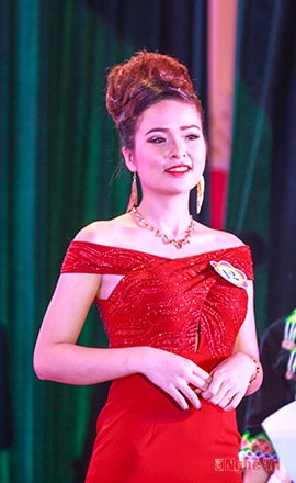 Thí sinh Vi Thị Nga, đại diện dân tộc Thái, đến từ Anh Sơn