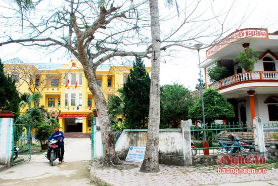 Trụ sở UBND xã Diễn Nguyên  (Diễn Châu).