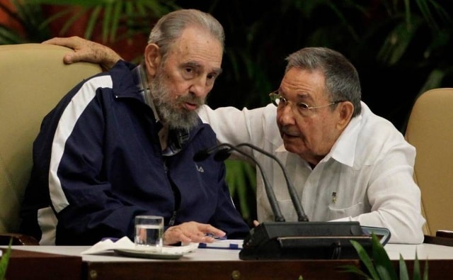 Hai anh em Fidel và Raul là những người đồng chí đồng hành từ những ngày đầu cách mạng Cuba.