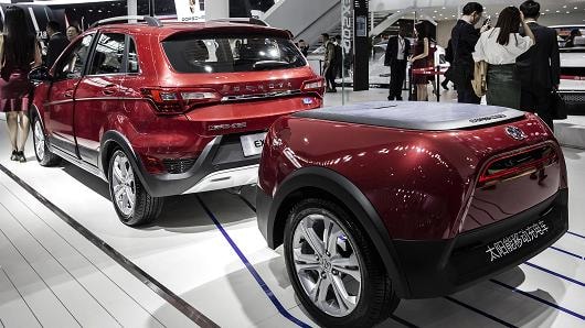 Chiếc SUV chạy điện EX200 EV của hãng xe nội địa Trung Quốc BAIC (Ảnh: Bloomberg/Getty Images)