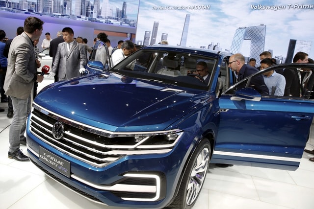 SUV với động cơ hybrid như Volkswagen T-Prime Concept vừa đáp ứng nhu cầu xe cỡ lớn của thị trường Trung Quốc và giải quyết vấn đề giảm lượng khí thải (Ảnh: Reuters)