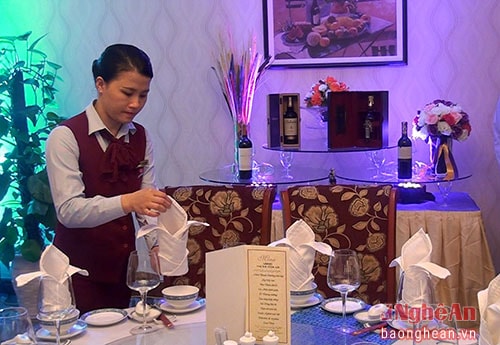 Các khách sạn, nhà nghỉ ở Cửa Lò hầu hết đã kín phòng dịp 30/4