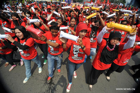 Kỷ niệm Ngày Quốc tế lao động ở Jakarta (Indonesia). (Ảnh: News.cn)