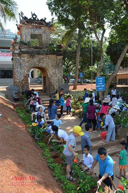Tinh thần Ngày Quốc tế Lao động.