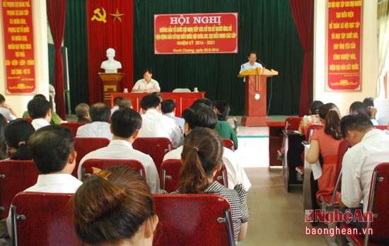 Toàn cảnh hội nghị ở Thanh Chương.