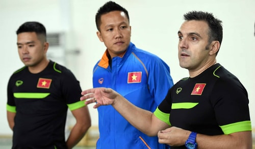 hlv-tuyen-futsal-viet-nam-san-cau-thu-chun-bi-cho-world-cup