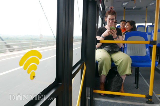 Trên xe hành khách được kết nối mạng internet miễn phí.