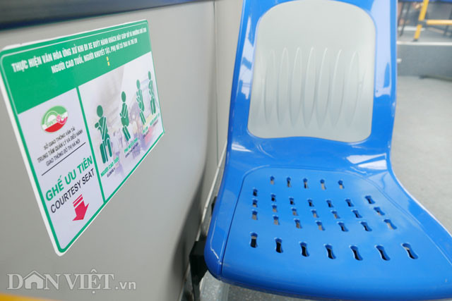 Ghế ưu tiên dành cho phụ nữ có thai, người già, trẻ em hoặc người khuyết tật.