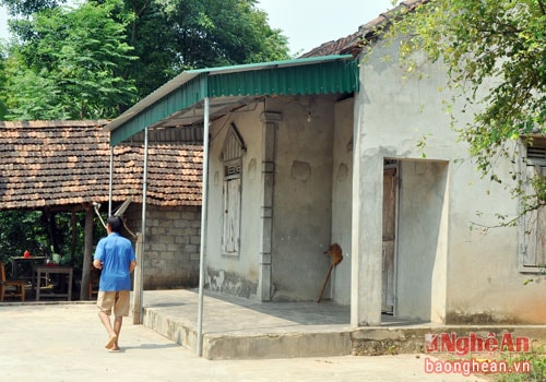 Trở về làm ăn và sinh sống trên mảnh đất quê hương, ông Lô Văn Thìn và Lô Văn Long đang có cuộc sống bình yên, thanh thản, xa rồi những ngày tháng chứng kiến cảnh sống hỗn loạn nơi bãi vàng.