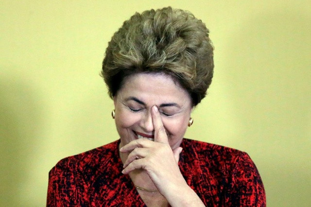 Tổng thống Brazil Dilma Rousseff đã bị bãi nhiệm và sẽ bị luận tội trước Thượng viện. Ảnh: Reuters.