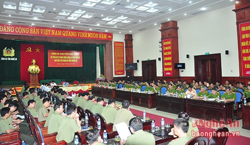 Toàn cảnh buổi làm việc