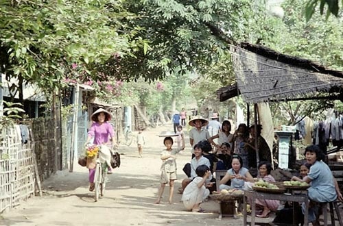 viet-nam-nhung-nam-1980-qua-ong-kinh-nhiep-anh-gia-phap-11