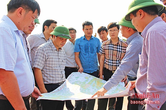 Kiểm tra mặt bằng đường nôi N5 khu kinh tế Đông Nam trên đồ án và thực địa