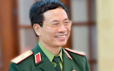 Thiếu tướng Nguyễn Mạnh Hùng