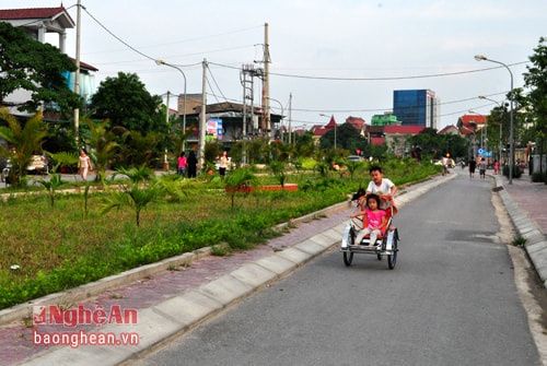 Sau khi được cải tạo, kênh Bắc đang tạo ra không gian đô thị xanh - sạch - đẹp cho người dân.