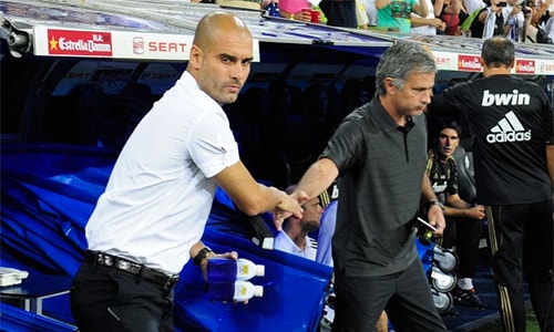 mourinho-guardiola-song-ngam-o-thanh-manchester-1