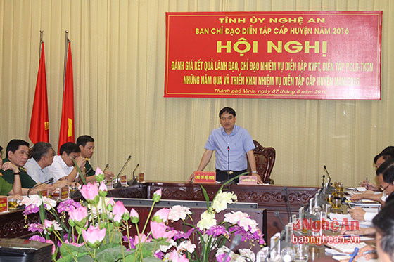 Đồng chí Nguyễn Đắc Vinh - Ủy viên BCH Trung ương Đảng, Bí thư Tỉnh ủy kết luận hội nghị.