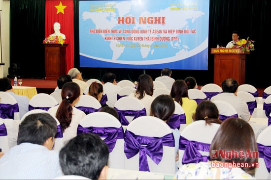 Toàn cảnh hội nghị