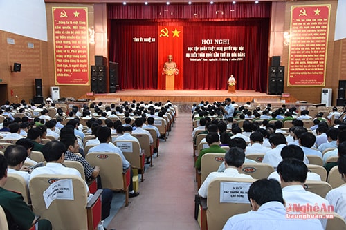 Quang cảnh hội nghị