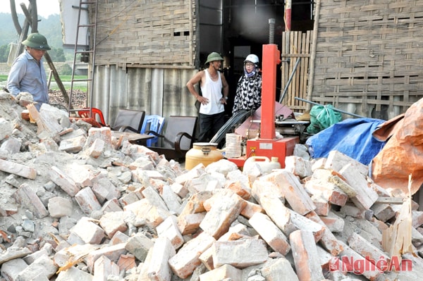 Thực hiện tốt công tác dân vận tạo sự đồng thuận cao trong giải phóng mặt bằng nâng cấp  QL 1A đúng tiến độ.