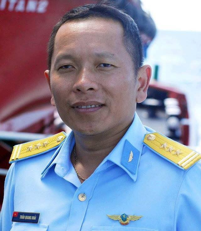 Phi công Trần Quang Khải.