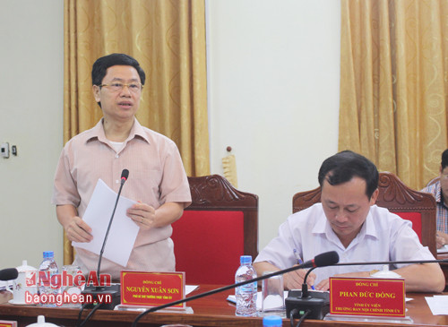 Đồng chí Nguyễn Xuân Sơn - Phó Bí thư Thường trực Tỉnh ủy đánh giá công tác nội chính tháng 6/2016. 