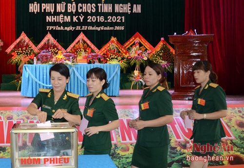 Bầu Ban chấp hành Hội nhiệm kỳ 2016-2021.