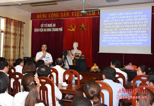 Lớp tập huấn do BS Mai Xuân Phương - Phó Vụ trưởng Vụ Truyền thông giáo dục- Tổng cục Dân số- KHHGĐ ( Bộ Y tế) trực tiếp giảng dạy.