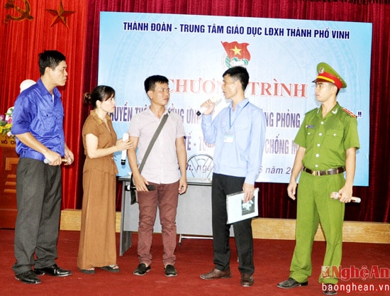 Kịch truyền thông phòng chống ma túy: 