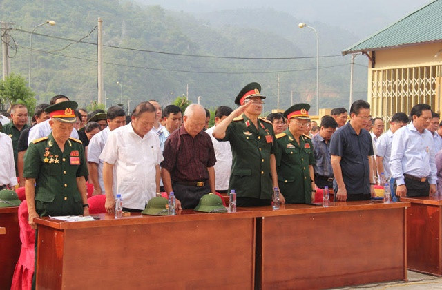 Buổi lễ có sự tham gia của các cựu chiến binh, thân nhân các liệt sỹ đã hy sinh trong cuộc chiến đấu bảo vệ Biên giới