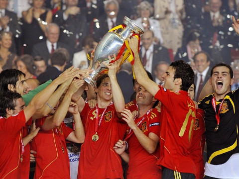 Niềm vui của ĐT Tây Ban Nha khi xuất sắc lên ngôi vô địch EURO 2012