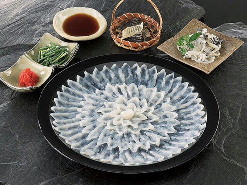mon-an-khieu-khich-tu-than-duoc-san-don-tai-nhat-ban