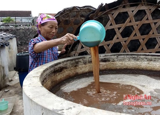 Nước mắm là một trong những sản phẩm đặc trưng của Diễn Châu