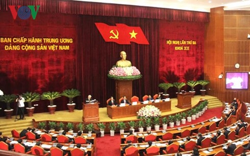trung uong thao luan ve cong tac kiem tra, ky luat cua dang hinh 0
