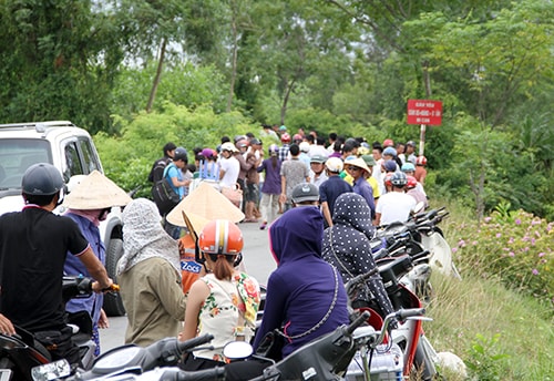 Hiện trường nơi phát hiện thi thể nữ giám thị. Ảnh: Đức Hùng.