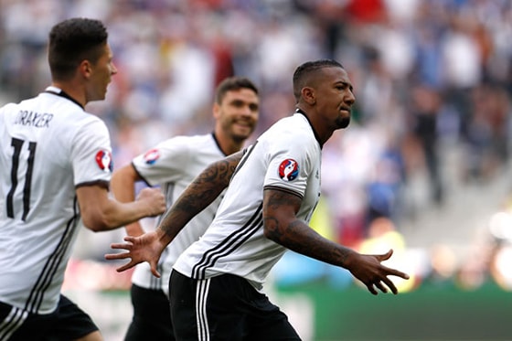 Đội tuyển Đức thi đấu tại EURO 2016.