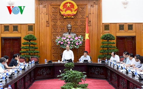 Thủ tướng làm việc với Bộ Kế hoạch Đầu tư, Bộ Tài chính. 