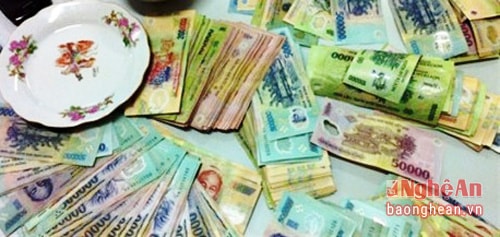 Tang vật vụ án