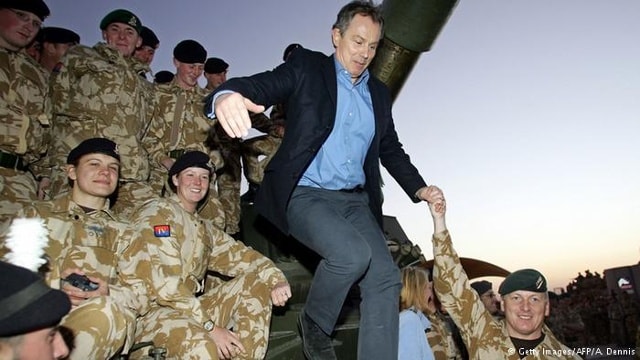 Năm 2002, Blair tuyên bố ủng hộ Tổng thống Mỹ Bush xâm lược Iraq. Ảnh: AFP.