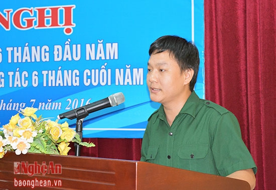 Đồng chí Phạm Tuấn Vinh- Phó Bí thư Thường trực Tỉnh đoàn, Chỉ huy trưởng lực lượng TNXP Nghệ An đánh giá kết quả hoạt động 6 tháng đầu năm 2016.