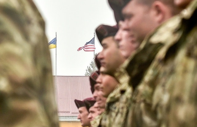 Nga cảnh báo lực lượng quân đội Ukraine do NATO đào tạo. Ảnh: Tass