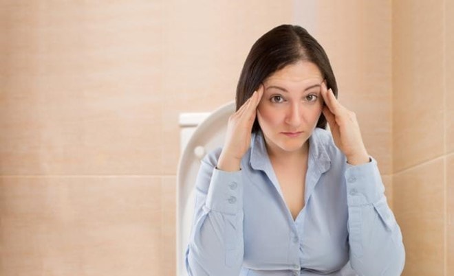 Nhiều người bị tụt huyết áp, thậm chí ngất xỉu vì không ăn sáng. Ảnh:  